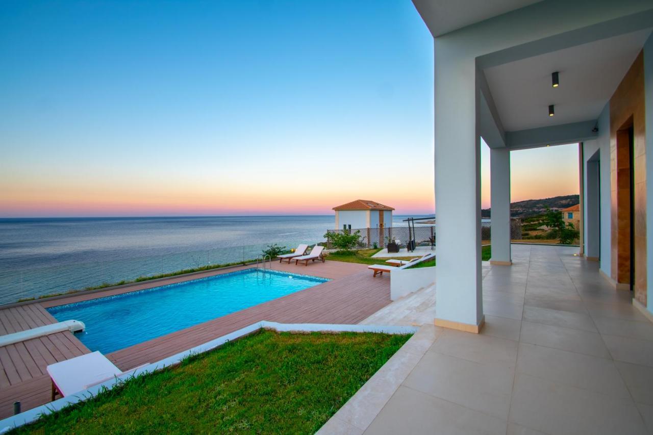 Villa Thalassa - Deja Vu Villas Agios Nikolaos  Exteriör bild