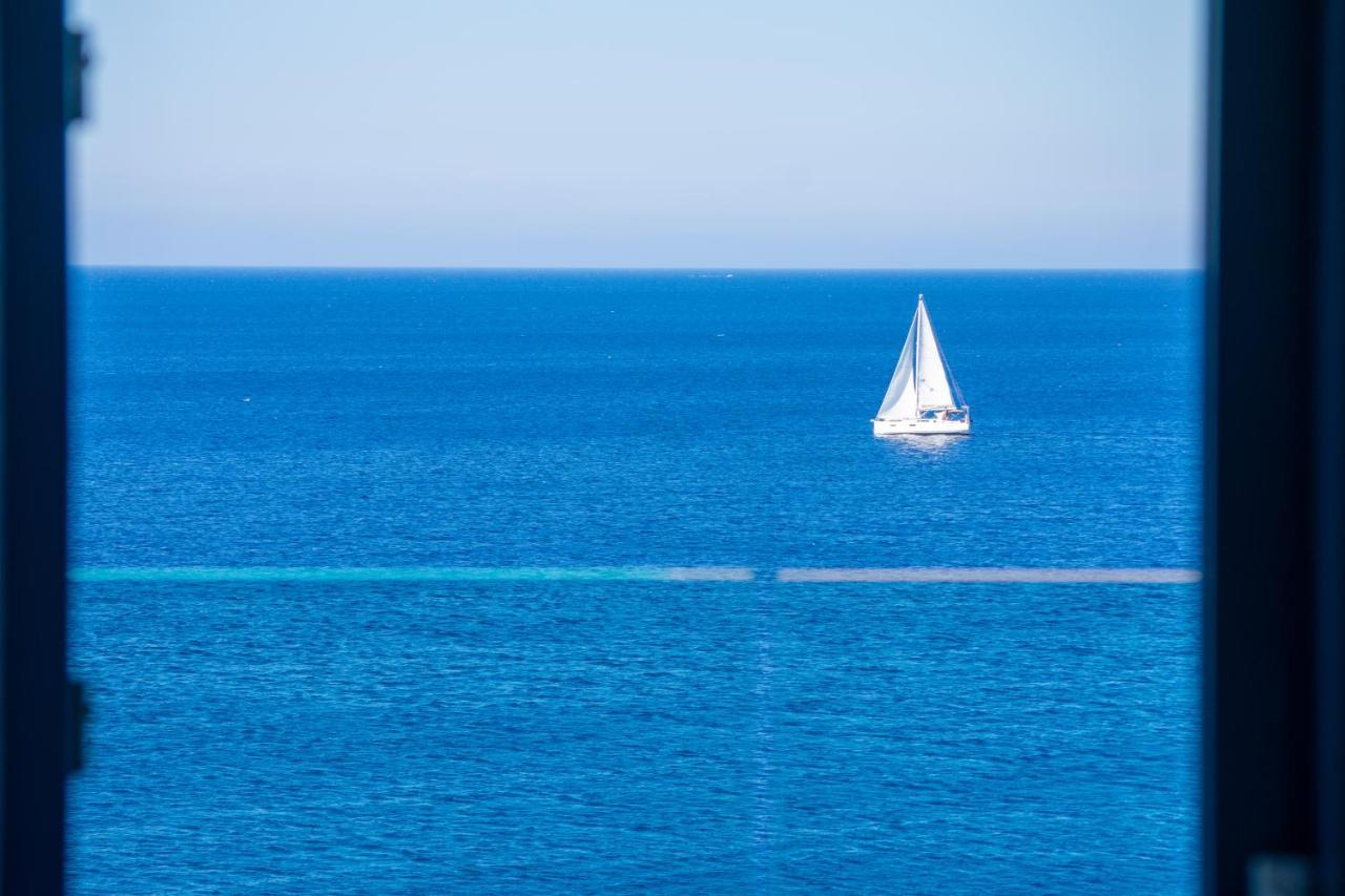 Villa Thalassa - Deja Vu Villas Agios Nikolaos  Exteriör bild