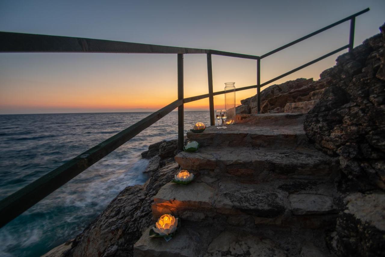 Villa Thalassa - Deja Vu Villas Agios Nikolaos  Exteriör bild